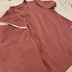 Figs Mauve Set (selling as set only)